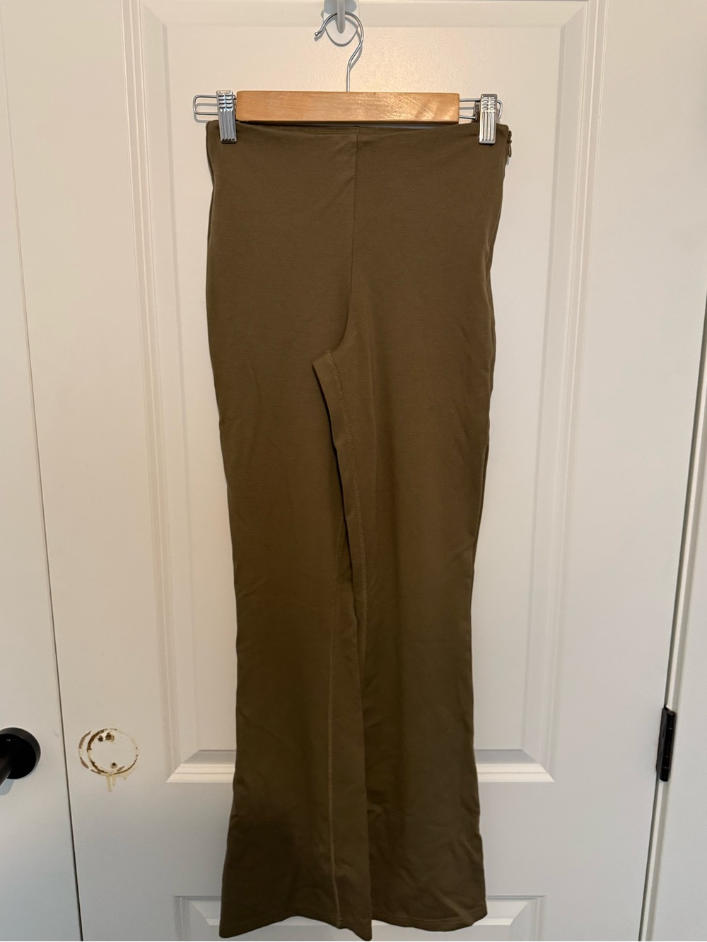 Fabletics flare pants NWOT
